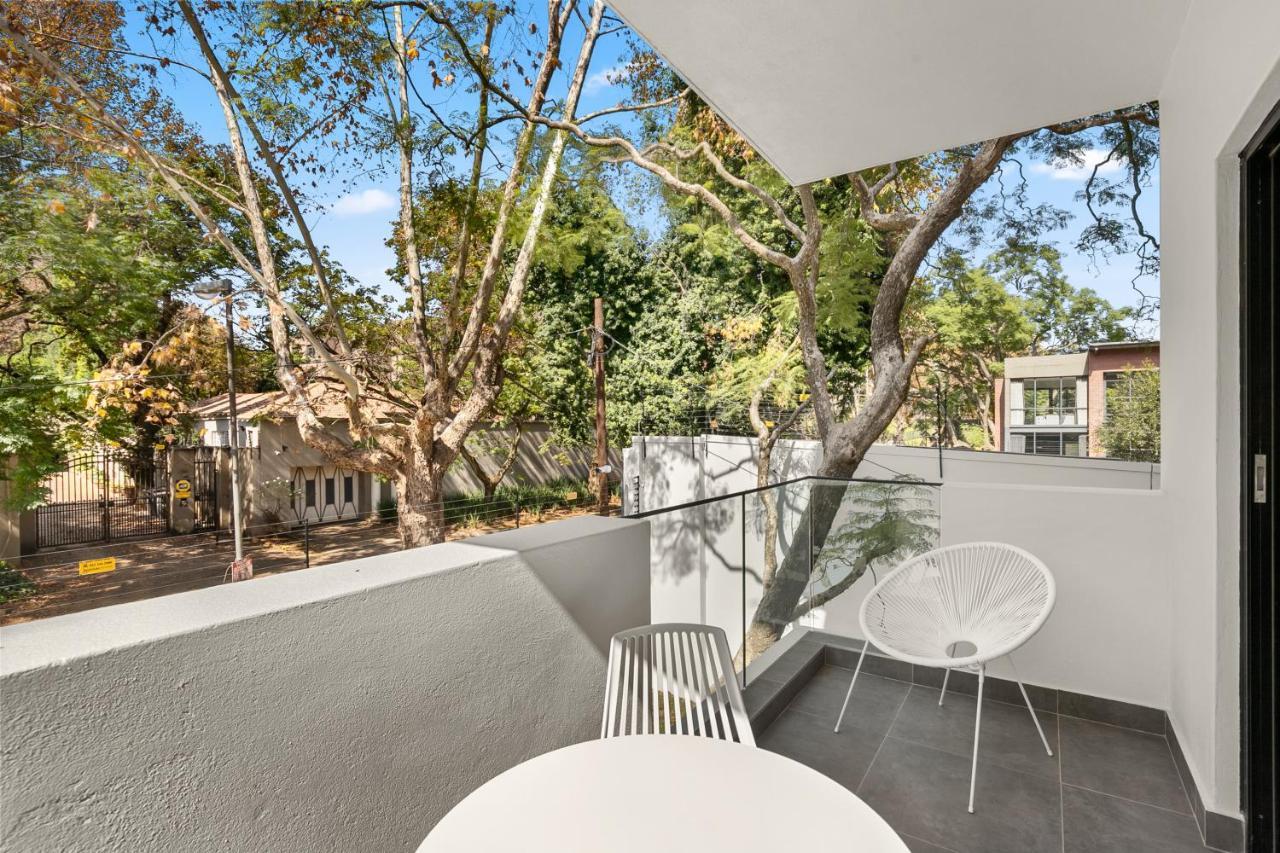 The Monroe Luxury Apartments Johannesburg Exterior photo